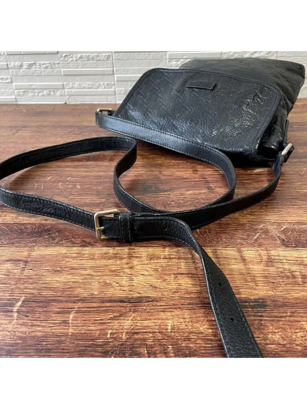 Gucci GG Guccissima Leather Shoulder Bag Messenger All Over Print Black